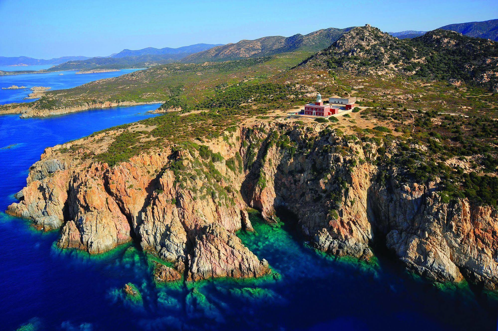 Faro Capo Spartivento Chia Εξωτερικό φωτογραφία